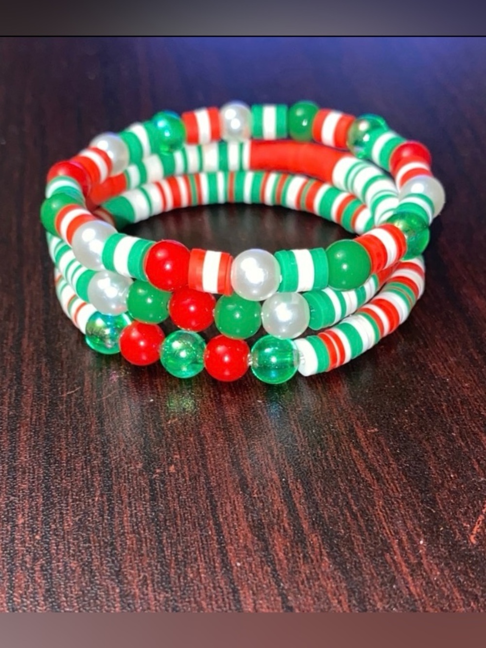 Festive Red and Green Beaded Stretchy Bracelet Set